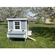 Šedý kurník  COOP 